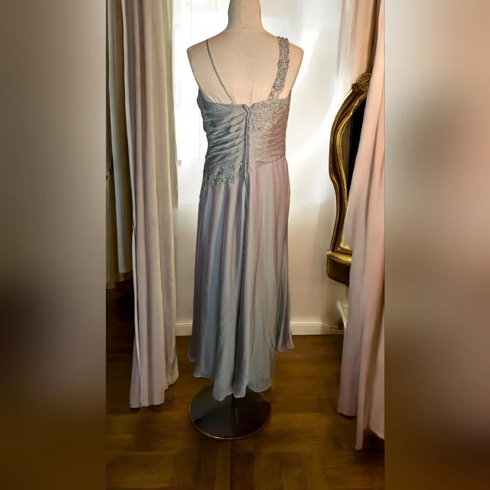 One-Shoulder Taupe Dress. Comes With a Jacket. Rhinestone Detail. Size 22 - Picture 6 of 11